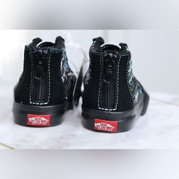 🔥🔥 Vans X Disney 100 Toddler Kids SK8-Hi Zip Villains Size 6 - Picture 10 of 16